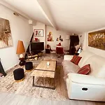 Apartment Queen's Palace- Superbe Logement Hypercentre - 242 *