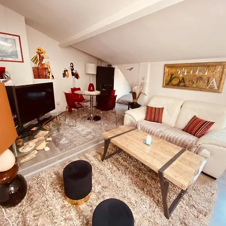 Queen's Palace- Superbe Logement Hypercentre - 242